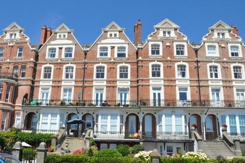 3 bedroom apartment to rent, Knole Road, Bexhill-on-Sea, TN40