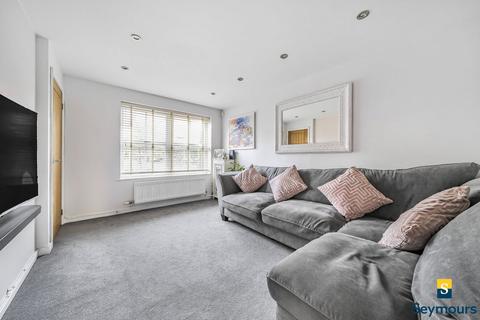 25 Scholars Walk, Guildford, GU2 7TR