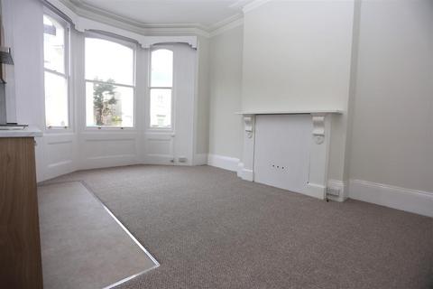 1 bedroom flat to rent, Seafield Road, Hove