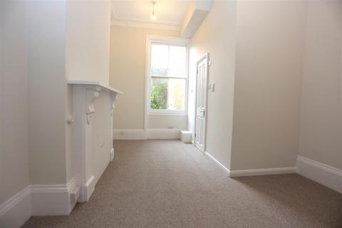 1 bedroom flat to rent, Seafield Road, Hove