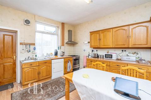 2 bedroom end of terrace house for sale, Brownley Street, Clayton-Le-Woods, Chorley