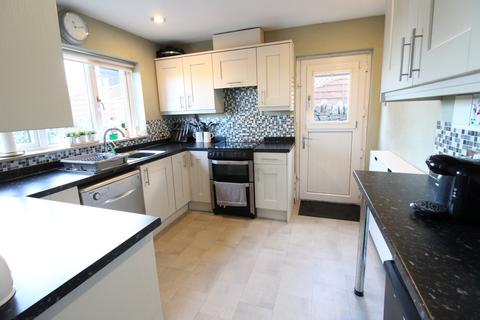 7 Random Close, Keighley, BD22 6LZ