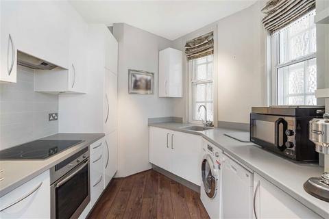 1 bedroom flat to rent, Baker Street, London NW1