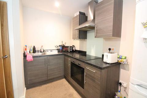 1 bedroom flat for sale, High Street, Kingswinford DY6