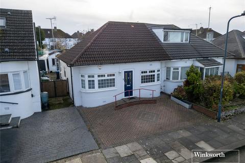 3 bedroom bungalow for sale, Kinloch Drive, London NW9