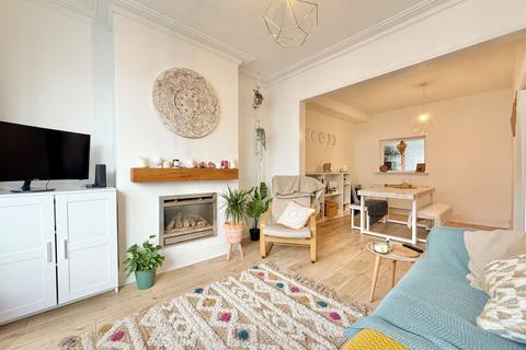 30 Ebrington Road, Exeter, EX2 8JS