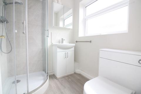 1 Chartwell Drive, Wombourne, Wolverhampton, WV5 0BN