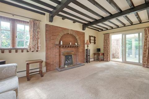 4 bedroom detached house for sale, Post Office Road, Ingatestone