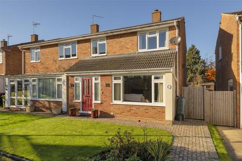 3 bedroom semi-detached house for sale, Linden Close, Paddock Wood, Tonbridge