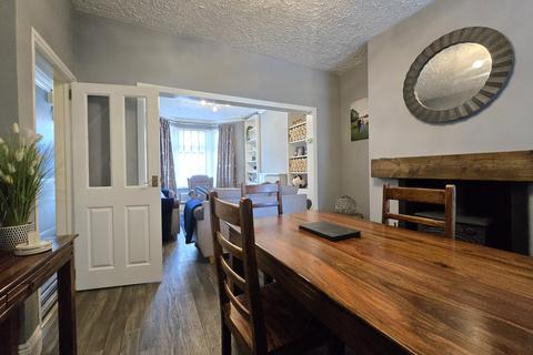 33 Bendrick Road, Barry, CF63 3RE