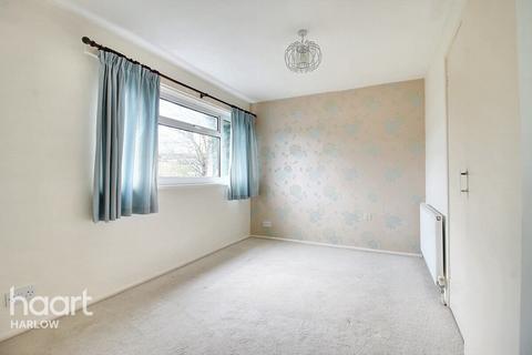 96 Radburn Close, Harlow, CM18 7EF