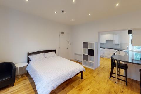 Studio to rent, Flat 7 54 Glasshouse Street, Nottingham, NG1