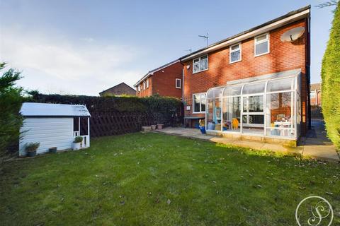 3 bedroom detached house for sale, Oakdale Meadow, Leeds