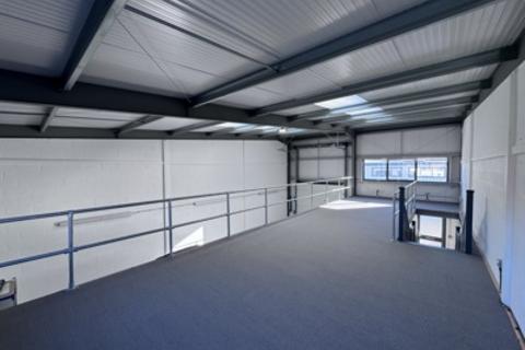 Industrial unit to rent, Unit 26, Rockhaven Business Centre, Rhodes Moorhouse Way, Longhedge Village, Salisbury, Wiltshire, SP4 6RT