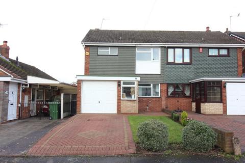 3 bedroom semi-detached house for sale, Elmhurst Drive, Kingswinford DY6