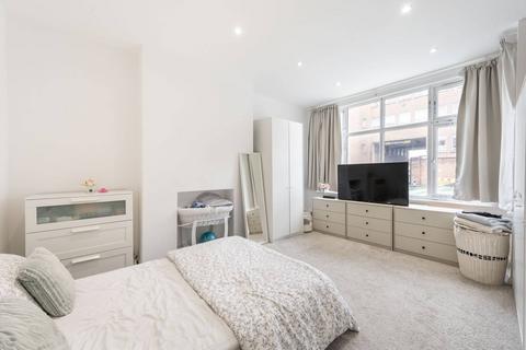 2 bedroom flat for sale, Greenhill Way, Harrow, HA1