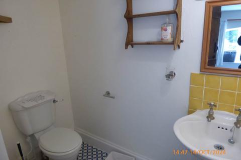 3 bedroom cottage to rent, Llansteffan, ,