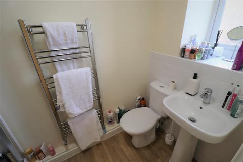 2 bedroom flat for sale, Sawmills Court, Southbridge