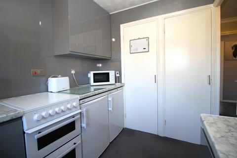 43 Leston Close, Rainham, RM13 9NF