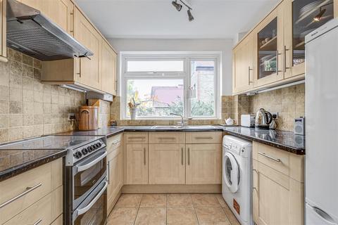 2 bedroom flat for sale, Cambalt Road, London