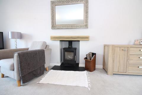 21 Wolverhampton Road, Kingswinford, DY6 7HY