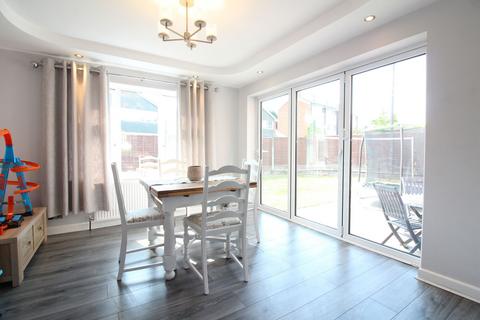 21 Wolverhampton Road, Kingswinford, DY6 7HY