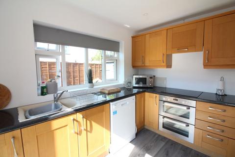 21 Wolverhampton Road, Kingswinford, DY6 7HY