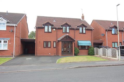 4 bedroom detached house for sale, Celandine Close, Kingswinford DY6