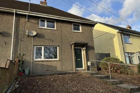 3 bedroom semi-detached house to rent, The Grove, Blackwood NP12