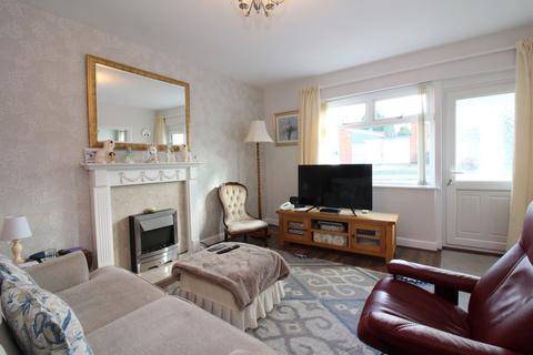 2 bedroom detached bungalow for sale, Lerryn Close, Kingswinford DY6