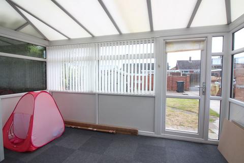 2 bedroom detached house for sale, Woodthorne Walk, Kingswinford DY6