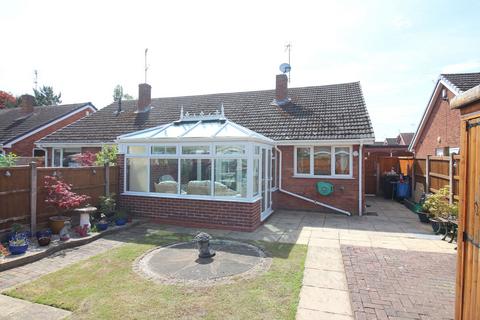 2 bedroom semi-detached house for sale, Birchwood Walk, Kingswinford DY6