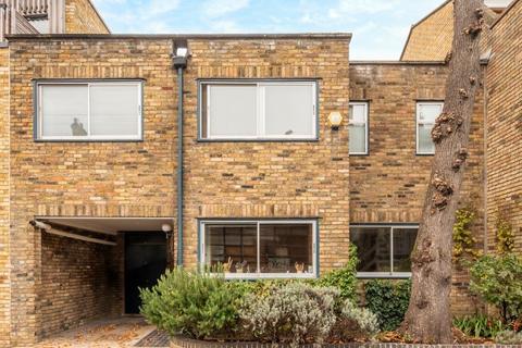 4 bedroom mews for sale, Camden Mews, London