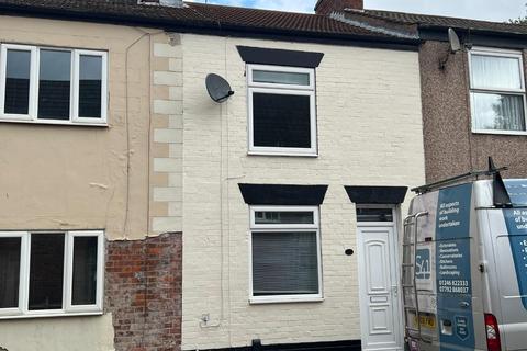 2 bedroom terraced house to rent, Church Street, Brimington, Chesterfield