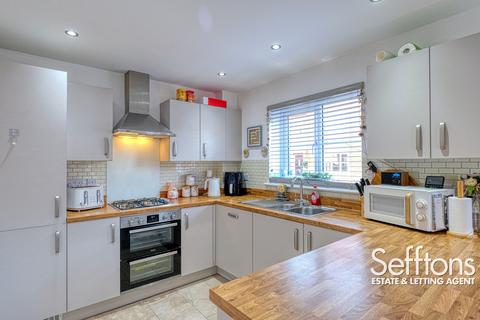 20 Smith Close, Blofield, Norwich, NR13 4RB