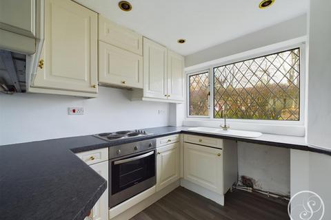 3 bedroom end of terrace house for sale, Coal Road, Leeds