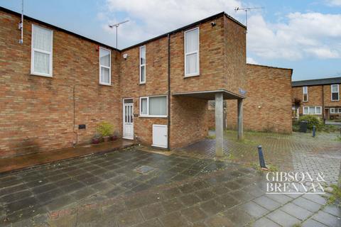 3 bedroom end of terrace house for sale, Beeston Courts, Basildon, SS15