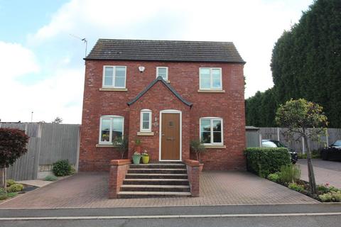 2 bedroom detached house for sale, The Lych Gate, Kingswinford DY6