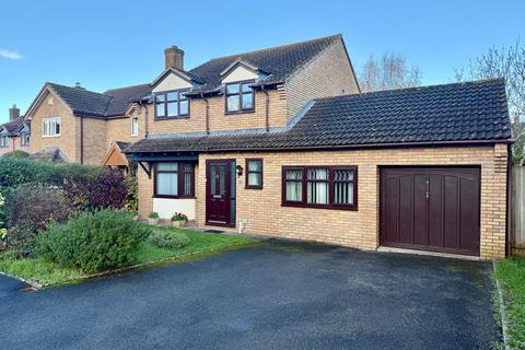 4 bedroom detached house for sale, St Margarets Close, Wellington , HR4