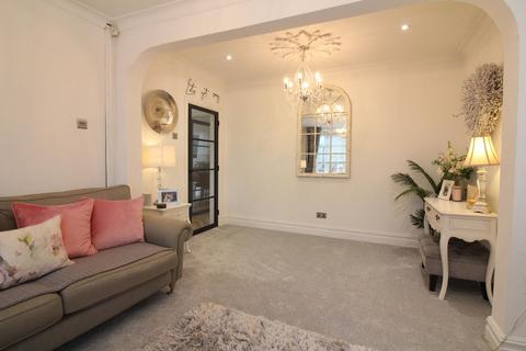 2 Brookside Way, Wall Heath, Kingswinford, DY6 9AP