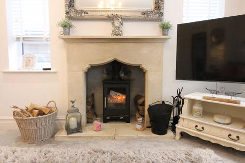2 Brookside Way, Wall Heath, Kingswinford, DY6 9AP