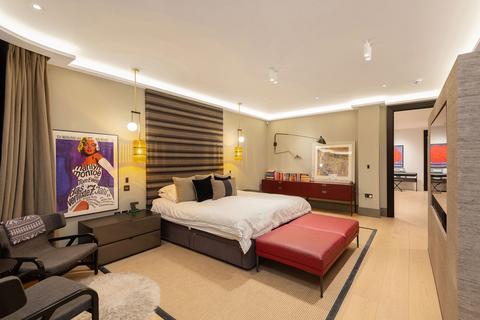 Flat A, 82 Portland Place, London, W1B 1NS