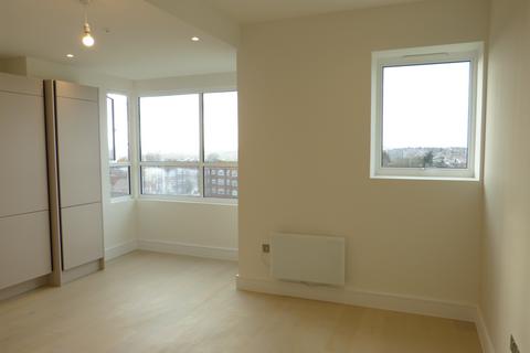 2 bedroom apartment to rent, Brampton Grove, London, NW4