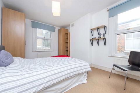 2 bedroom flat for sale, Ponsard Road, London NW10