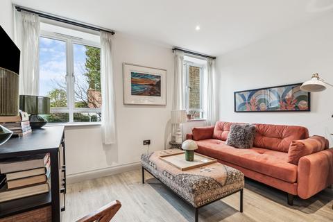 1 bedroom flat for sale, Devonhurst Place, Heathfield Terrace, London