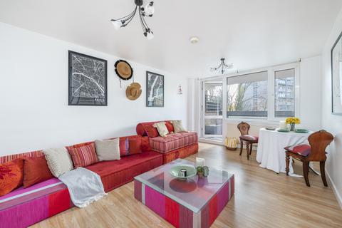 3 Aldsworth Close, London, W9 2RA
