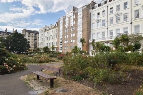 2 bedroom flat for sale, Terrace Road, St. Leonards-On-Sea