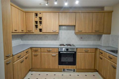 2 bedroom flat to rent, Rochbank, Manchester M9