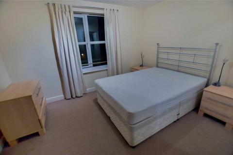 2 bedroom flat to rent, Rochbank, Manchester M9