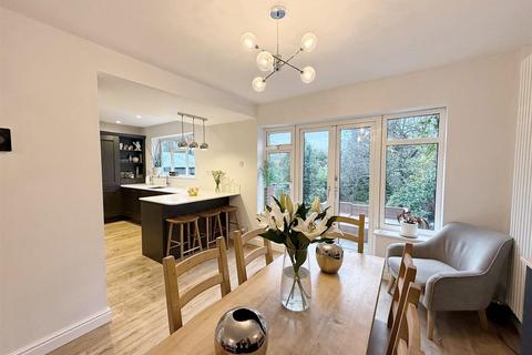 8 Sara Close, Sutton Coldfield, B74 4BN